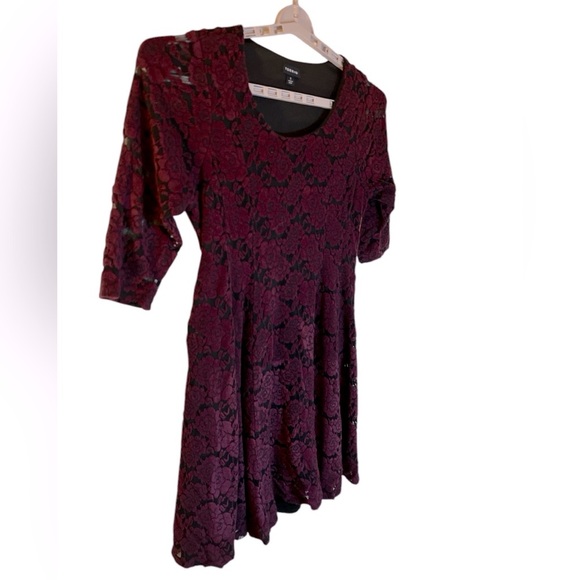 Torrid Burgundy Sexy Lace Dress, Sz 1X . - Picture 2 of 4